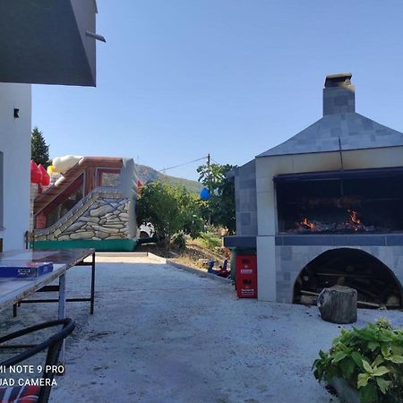 Apartmani Petar I Luka Bakar Exterior foto
